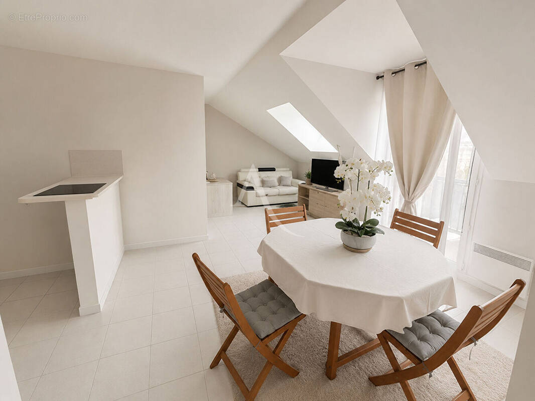 Appartement à VILLENOY