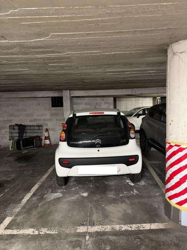 Parking à NICE