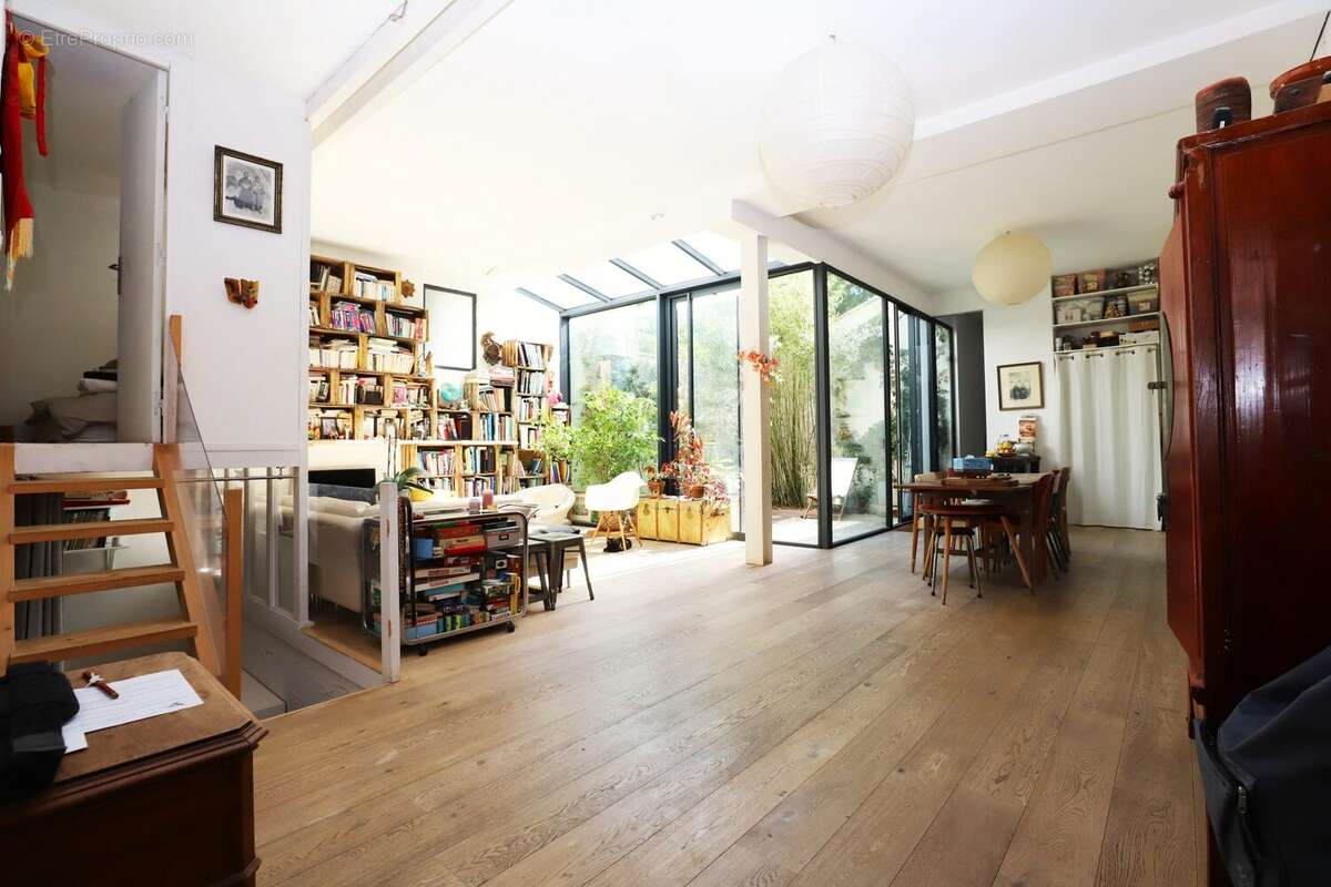 Appartement à MONTREUIL