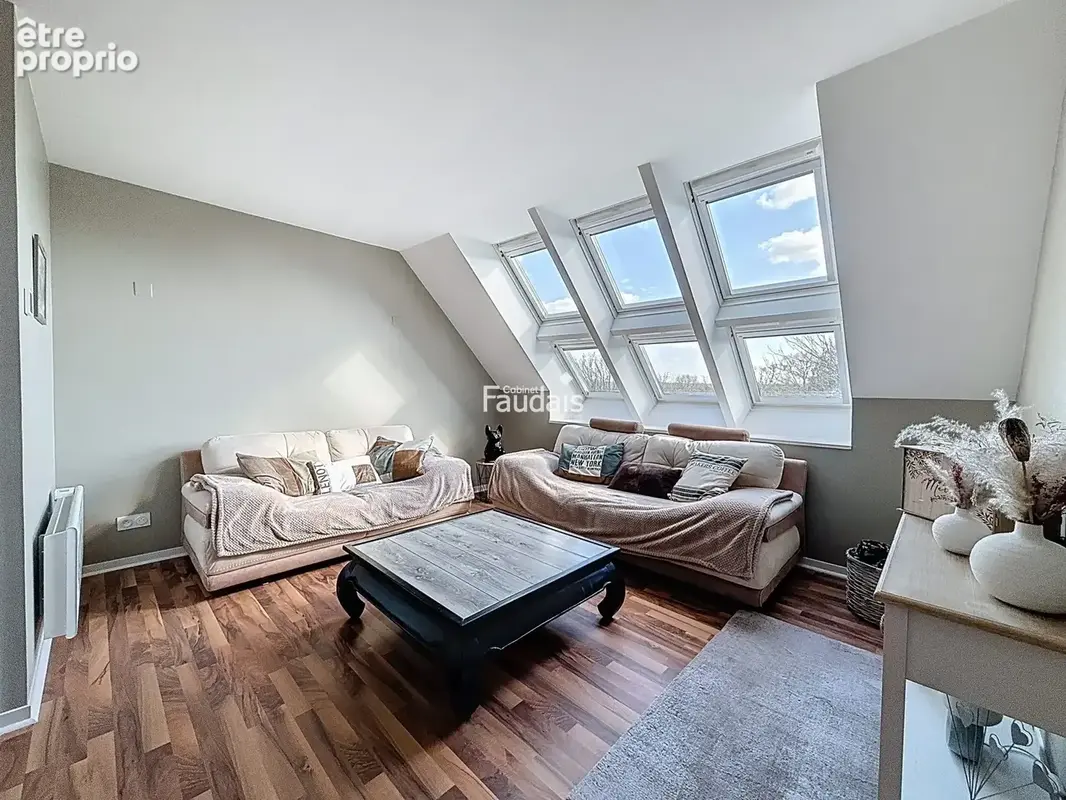 Maison 209 m² à Pont-Hebert  - photo 9
