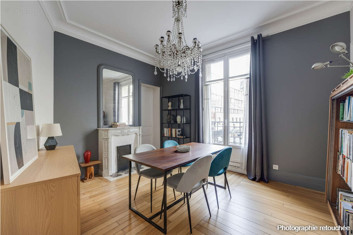 Appartement à PARIS-15E