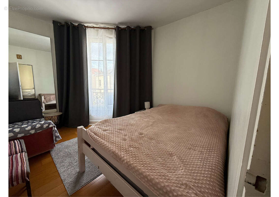 Appartement à COLOMBES