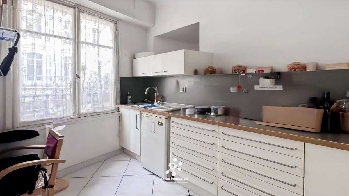 NICE - Hôtel des Postes / Wilson - 3P - profession libérale - bureaux - photo 7