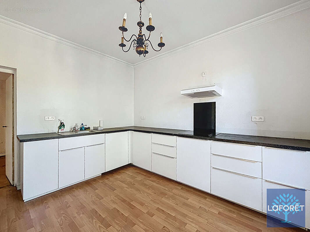 Maison à VIGNEUX-SUR-SEINE