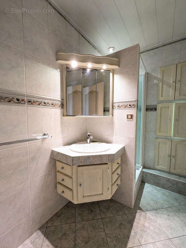 Maison à CHEVIGNY-SAINT-SAUVEUR