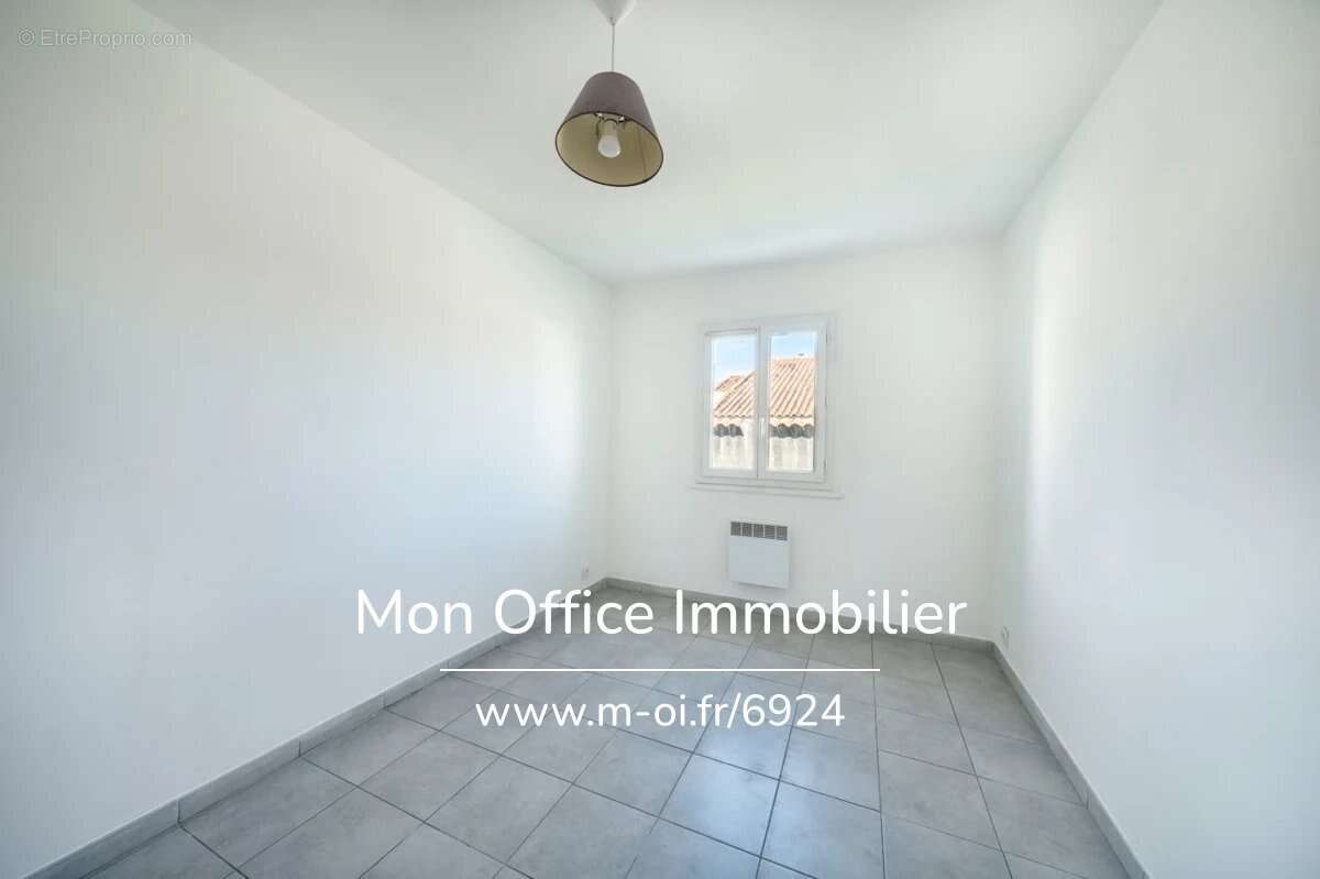 Référence : 6924-YAN. - Maison 4 pièces + studio + garage - photo 10