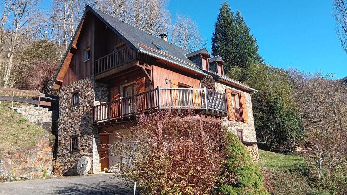 Maison à ARGUT-DESSOUS