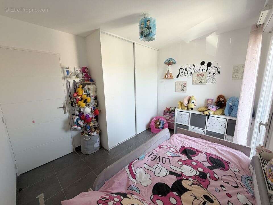 Appartement T3 a vendre - terrase - garage - parking - PMR -