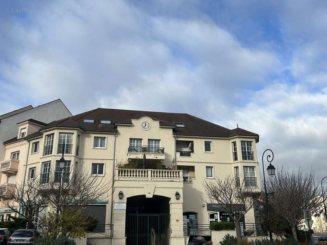 Appartement à CLAYE-SOUILLY