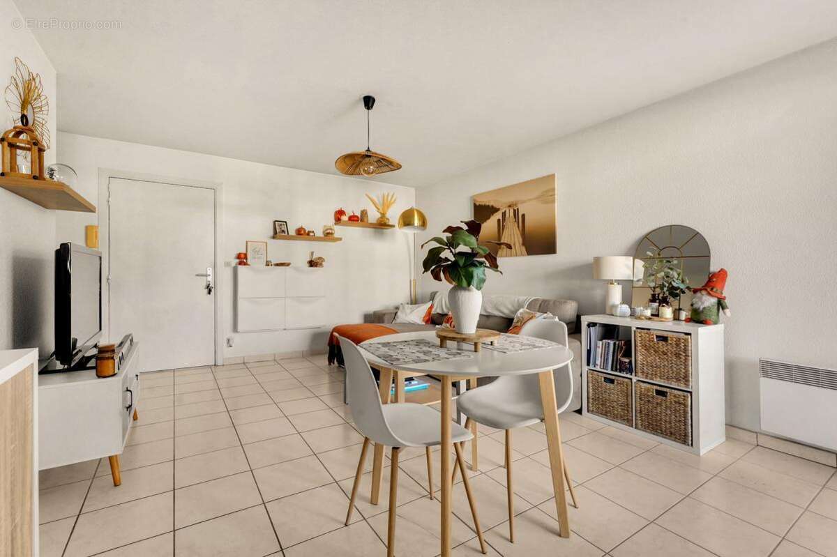 Appartement à COLOMIERS