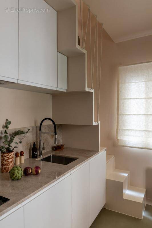 Maison à PARIS-16E