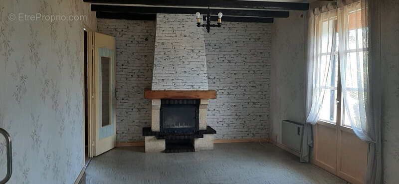 Maison à GUEUGNON
