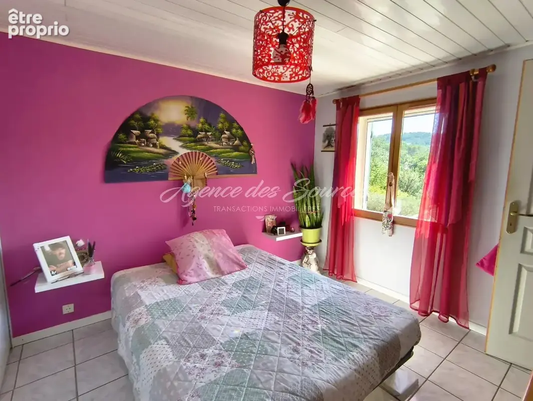 EXCLU : Maison en campagne avec piscine à Varages - photo 11