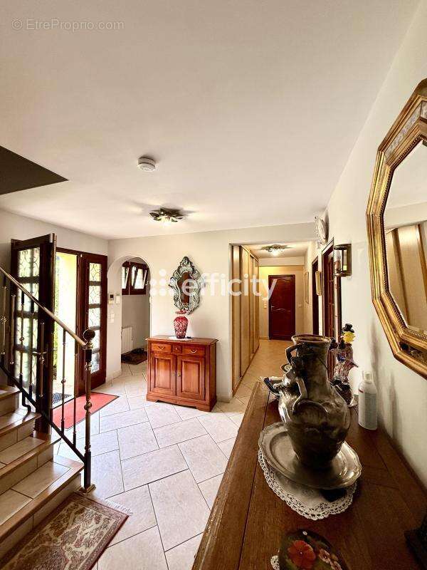 Maison 230 m² à Mezy-Sur-Seine  - photo 6