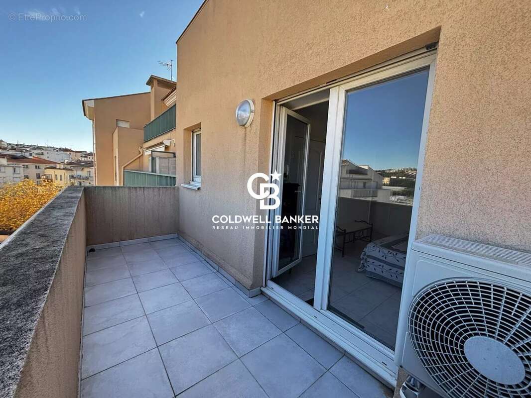 Appartement à SAINT-RAPHAEL