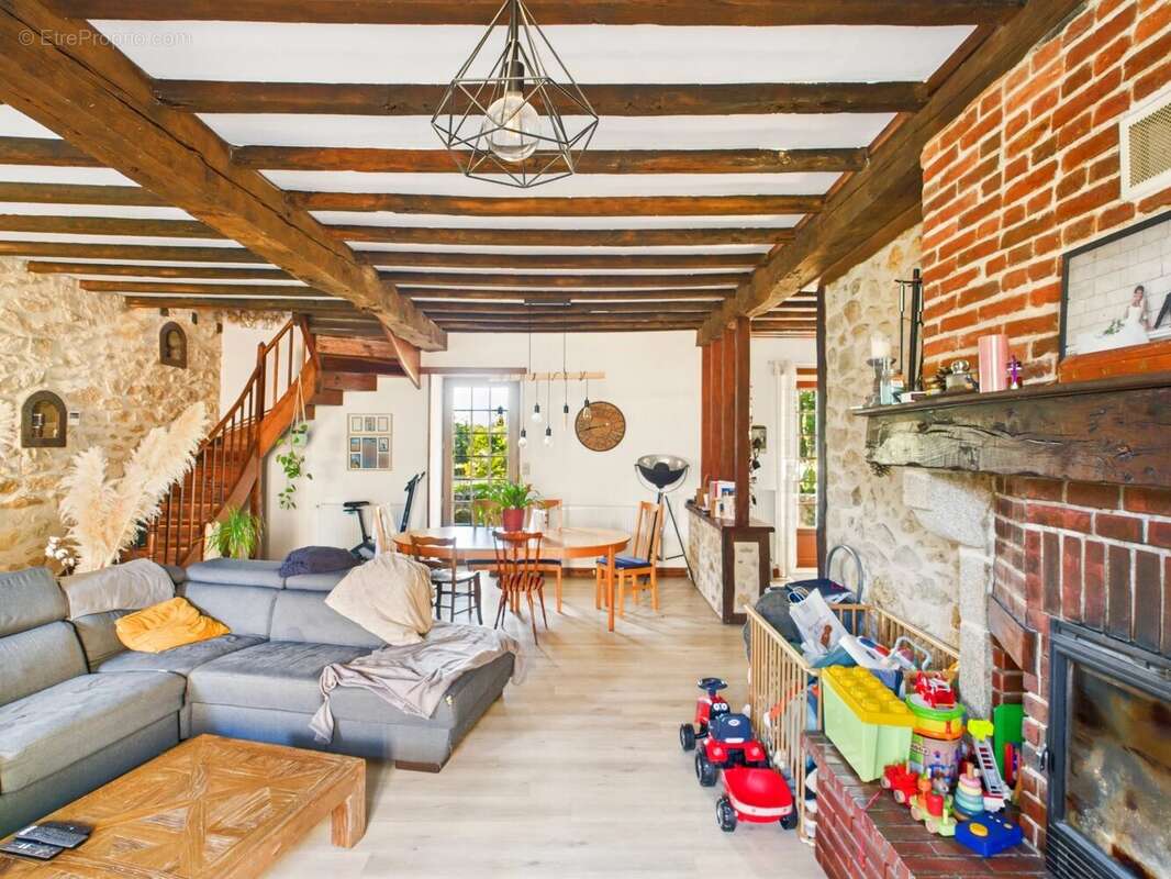 Belle maison rénovée avec 4 chambres - photo 4