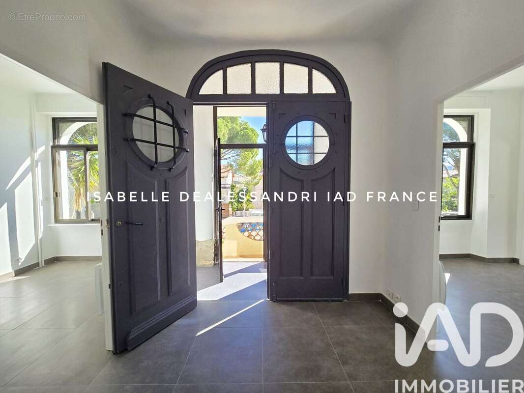 Photo 7 - Appartement à SAINT-CYR-SUR-MER