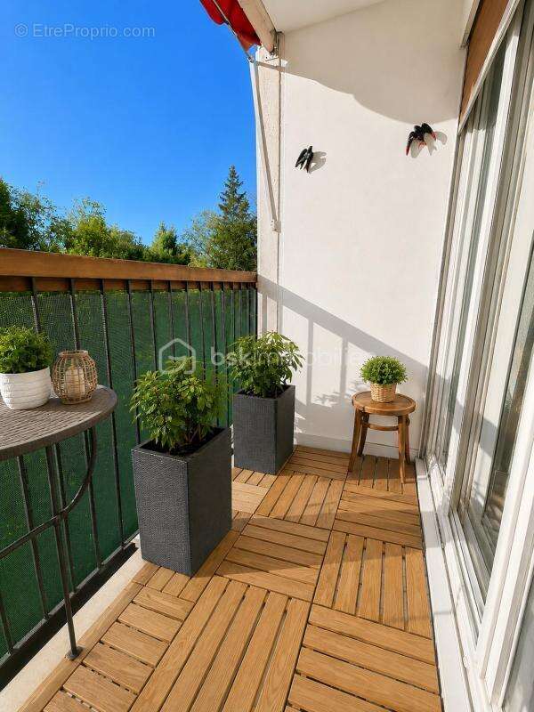 Appartement à CHILLY-MAZARIN
