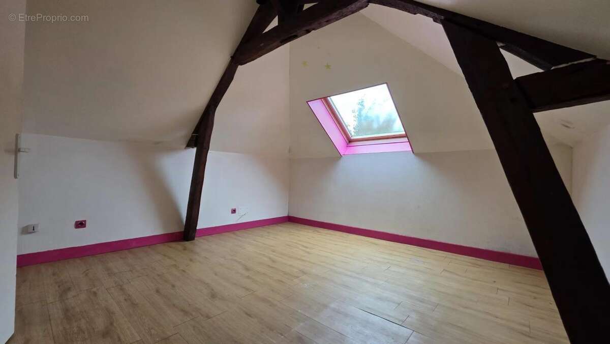 Appartement à GRANDVILLIERS