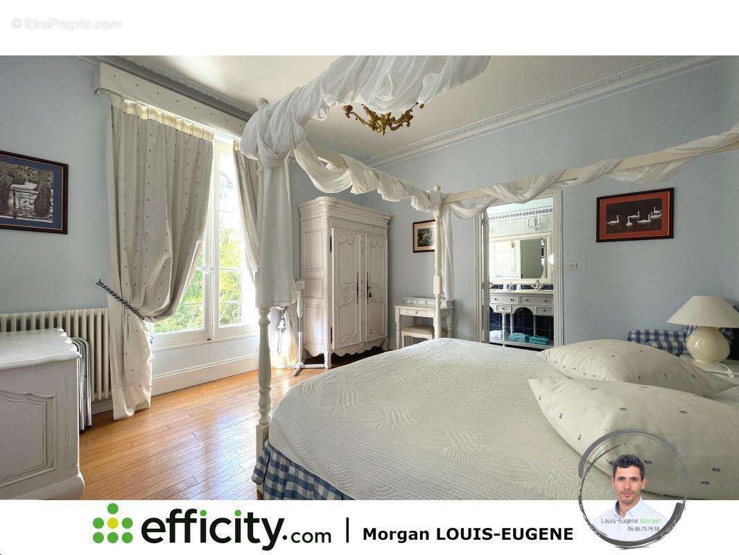 Maison à TOURNON-SAINT-PIERRE