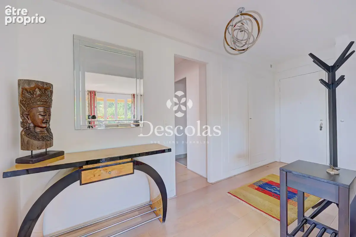 SAINT-GERMAIN-EN-LAYE - Appartement en parfait état en dernier étage - photo 11