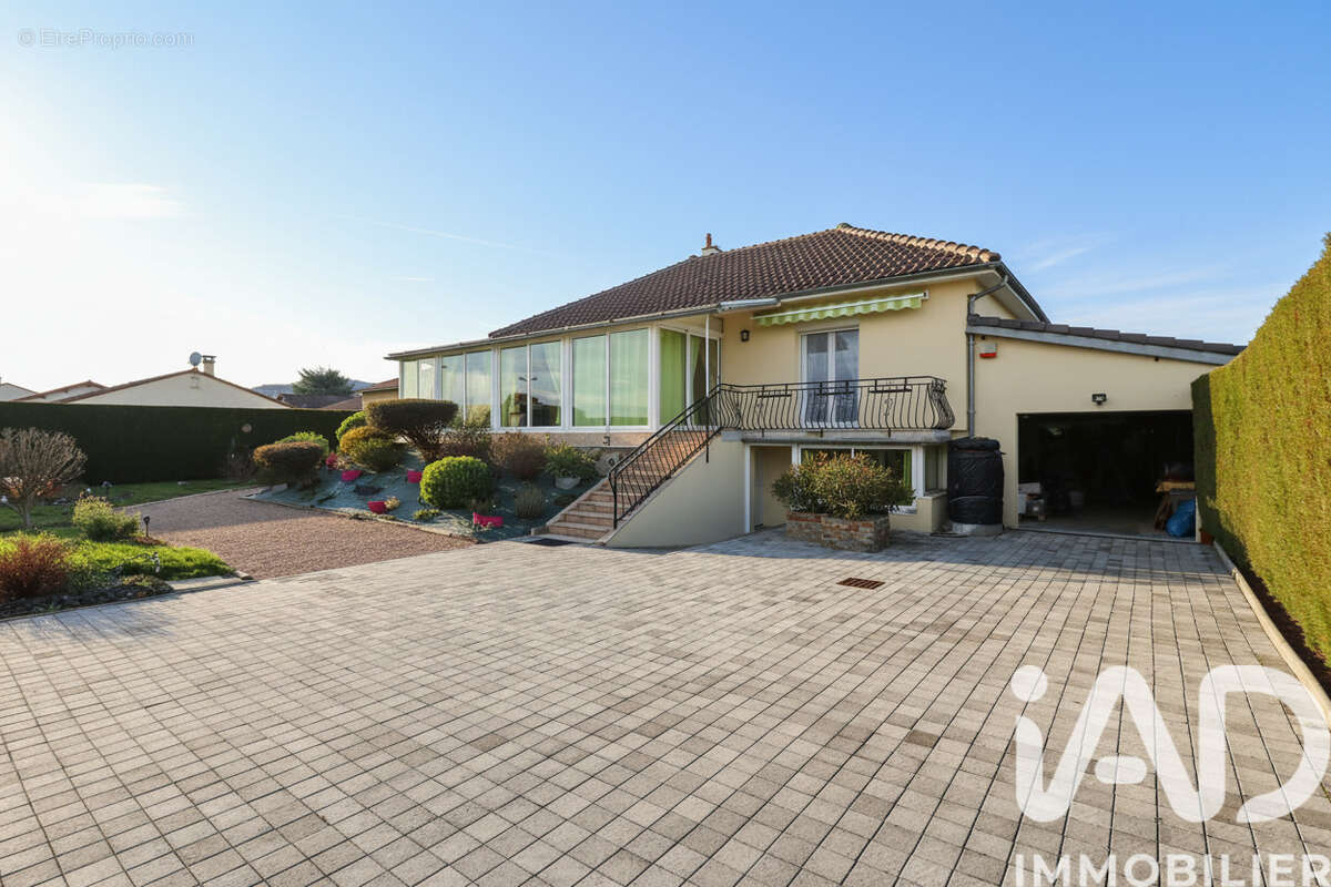 Photo 2 - Maison à CEBAZAT