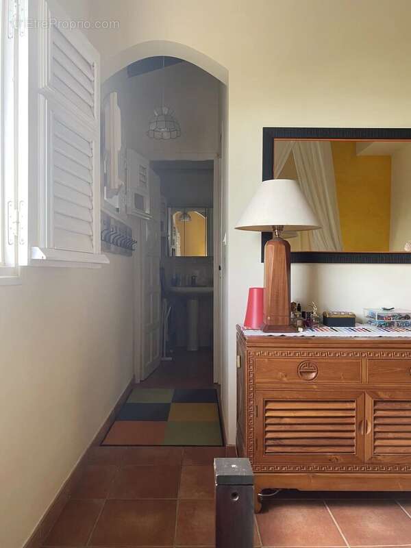 Maison à LES TROIS-ILETS