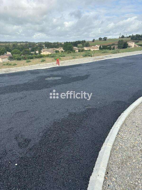 Terrain à SAINT-PAPOUL