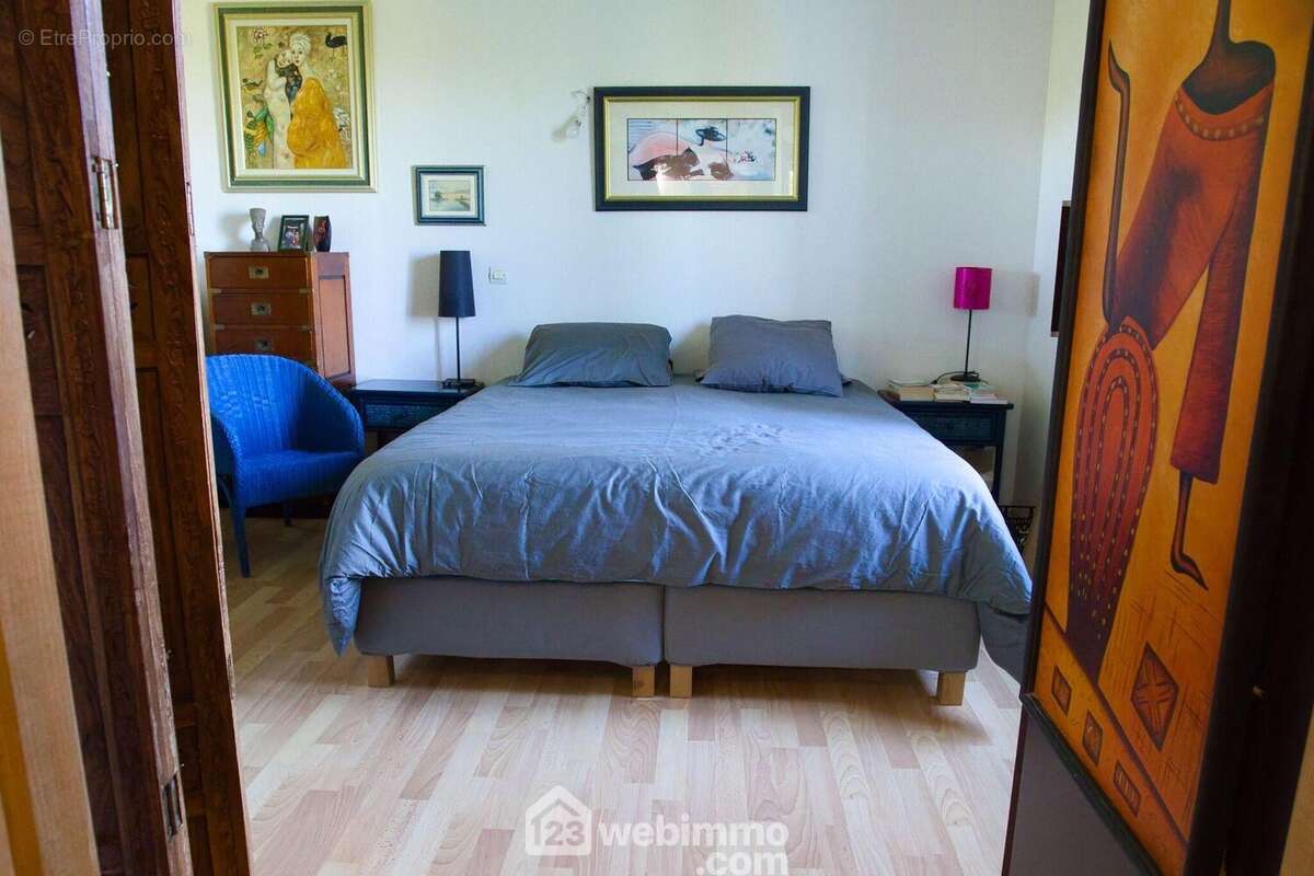 Maison à LA ROCHELLE