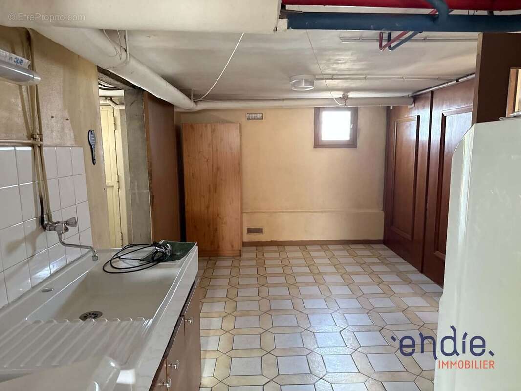 Maison 114 m² à Bourbon-Lancy  - photo 12