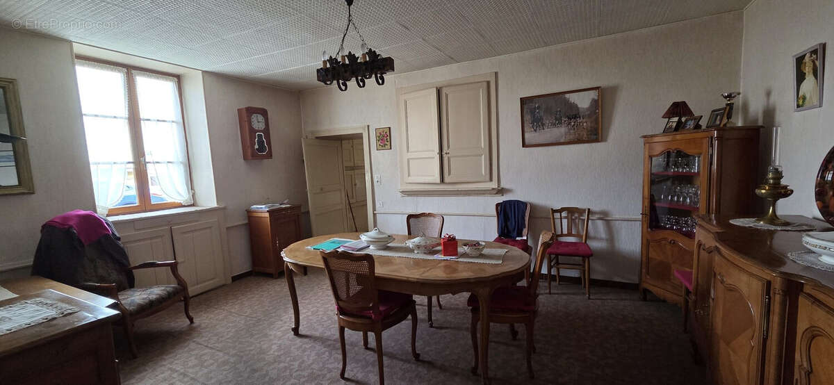 Maison à CHATILLON-SUR-SEINE