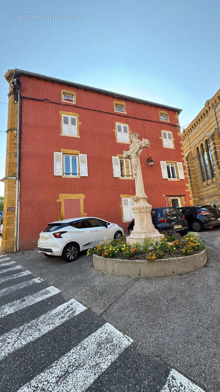 Appartement à BESSENAY