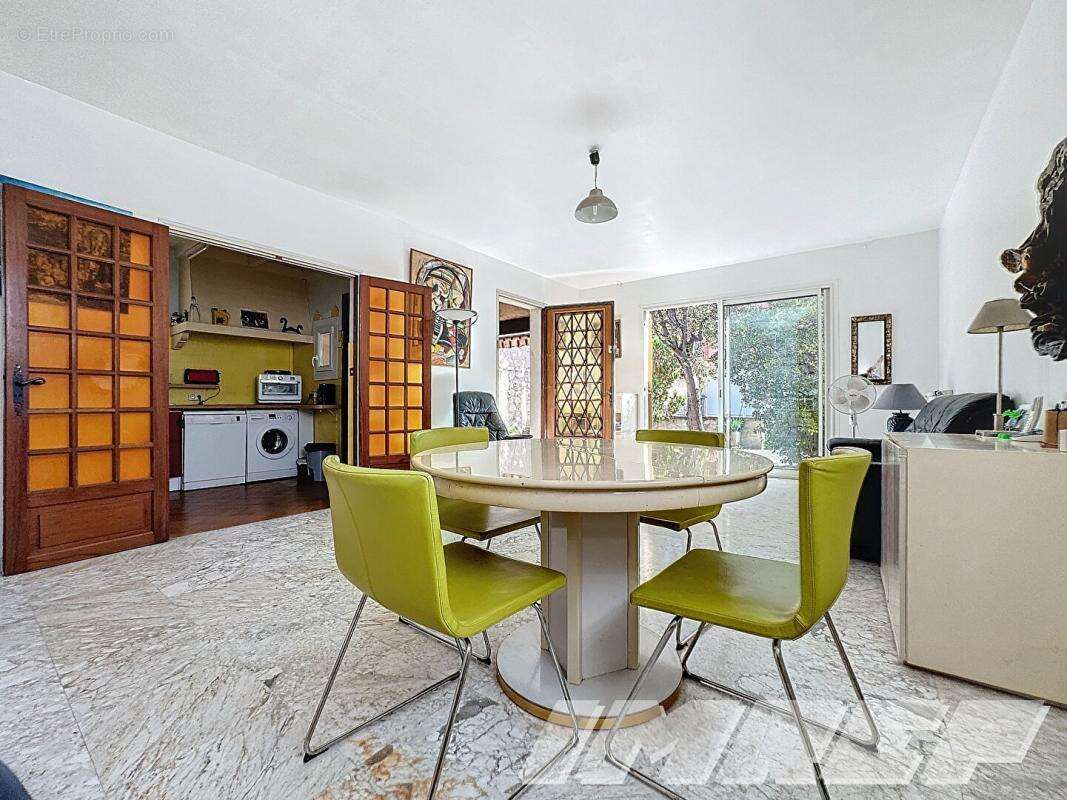 Maison à MARSEILLE-8E