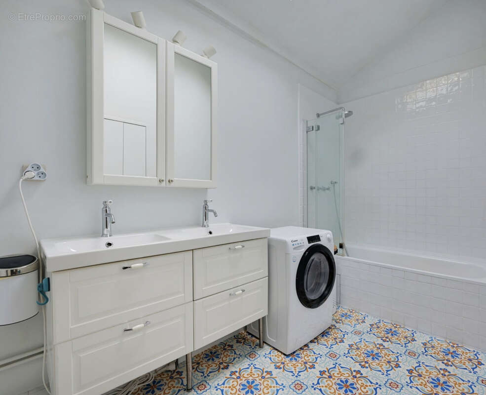 Photo 7 - Appartement à PARIS-11E