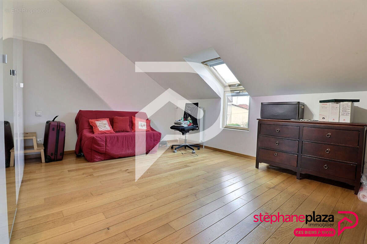 Maison à CONFLANS-SAINTE-HONORINE