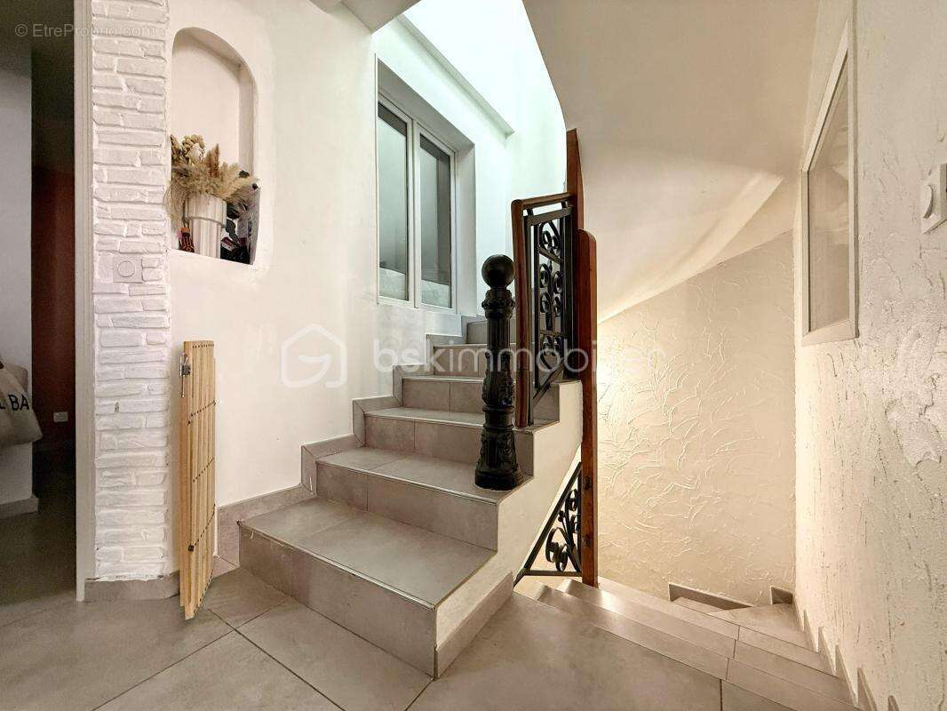 Maison à LESPIGNAN