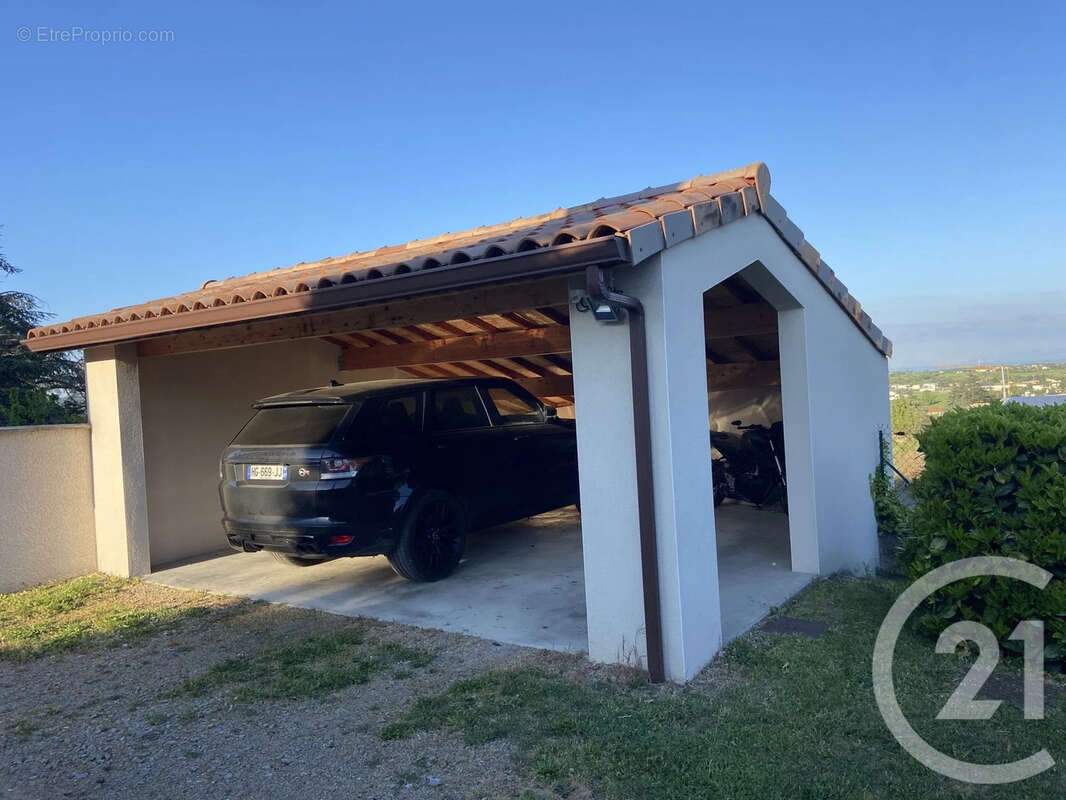 Maison 235 m² à Roiffieux  - photo 10