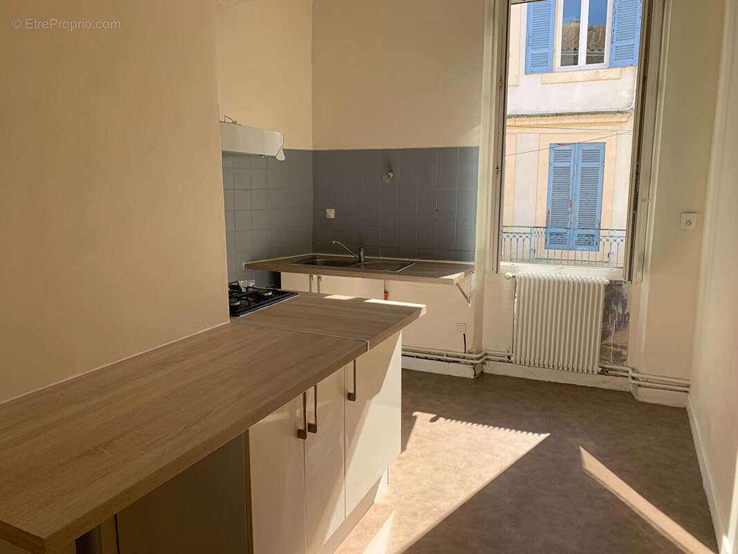 Appartement à CLAIRAC