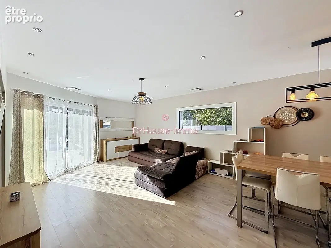 Maison 5 pièces 95 m² à vendre à Saint-Paul-Les-Romans (26750) - photo 68