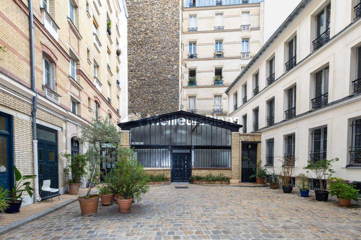 Paris 3 - Haut Marais - superbe appartement 3/4 pièces 77m² - entièrement rénové - quartier recherché - photo 2