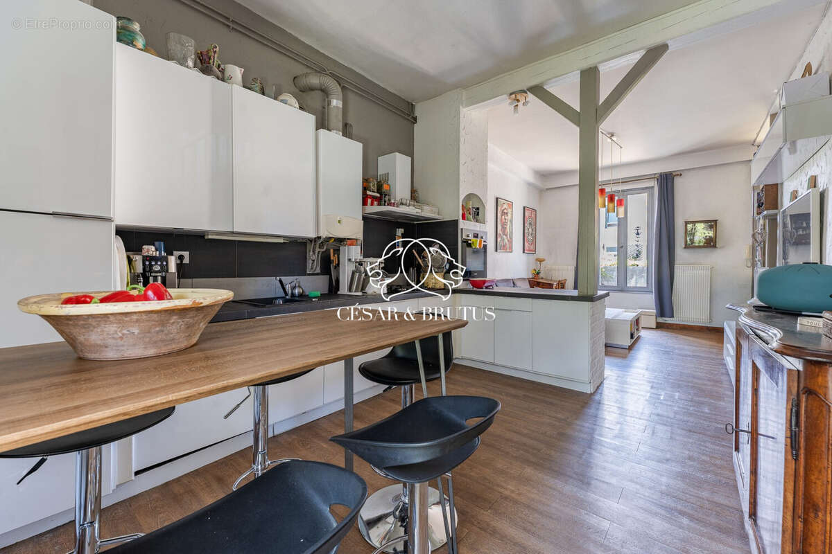 Maison à VILLEURBANNE