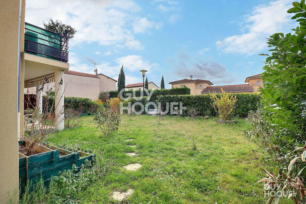 Appartement à CRAPONNE