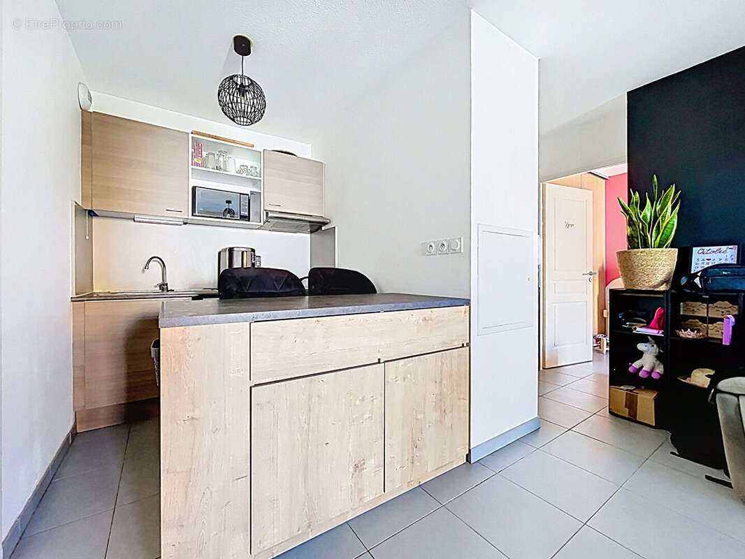 Appartement à GRABELS