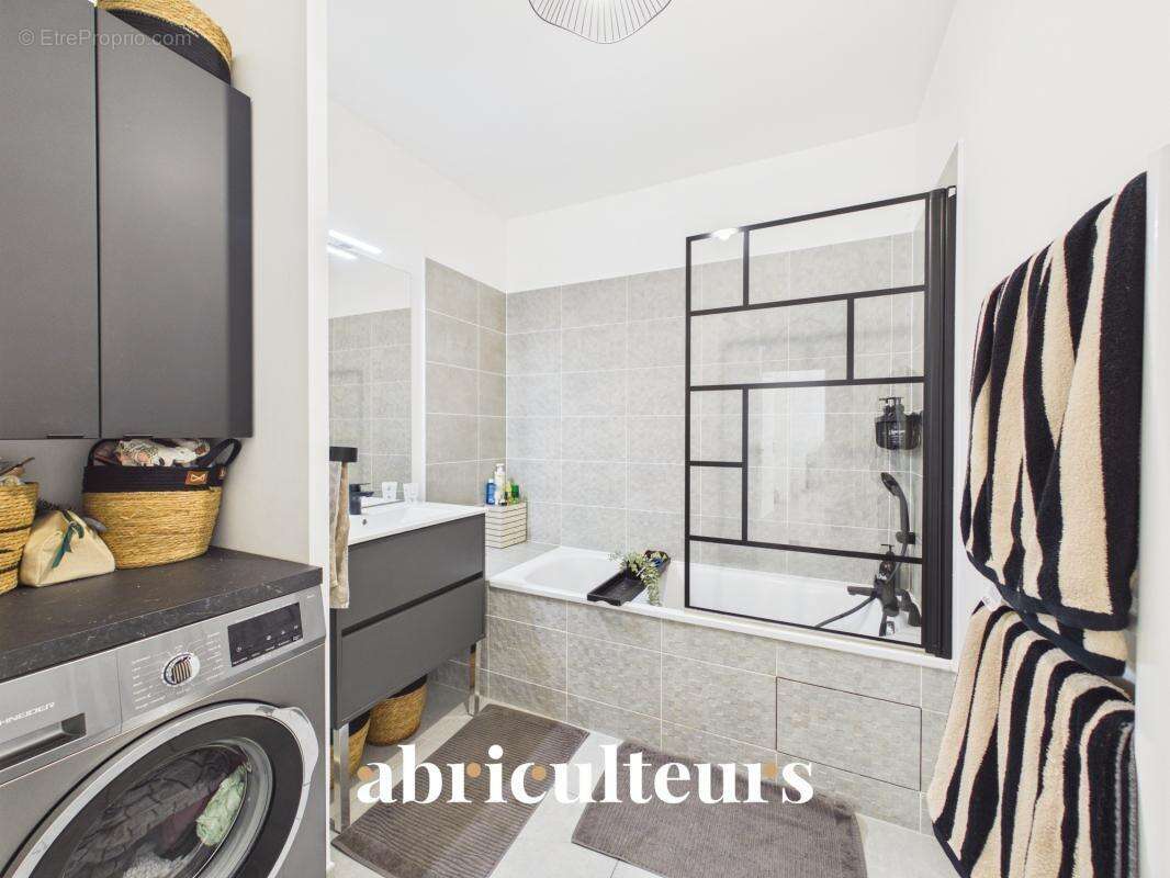 Appartement familial lumineux en vente à Drancy (93700) - photo 7