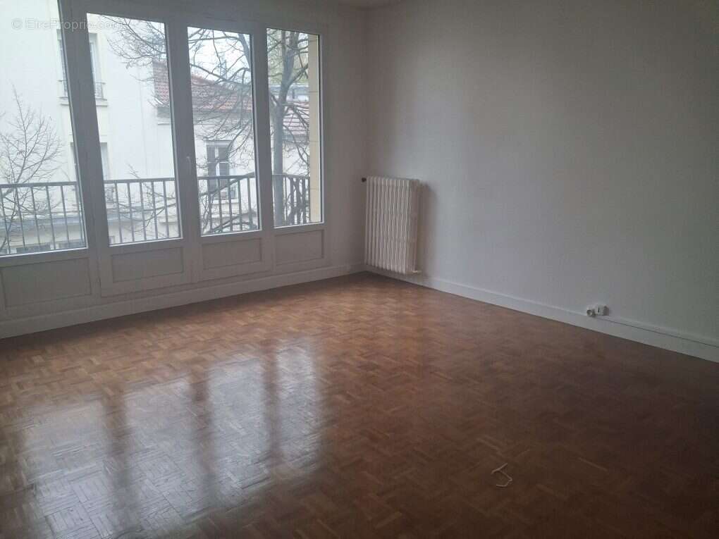 Appartement à MAISONS-ALFORT