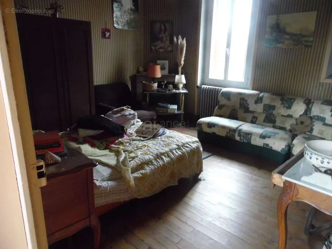 Maison à AMBERIEU-EN-BUGEY