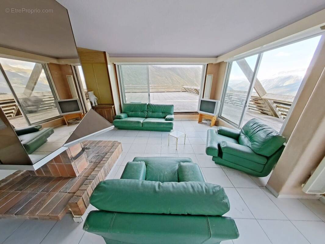 Appartement à ESTENSAN