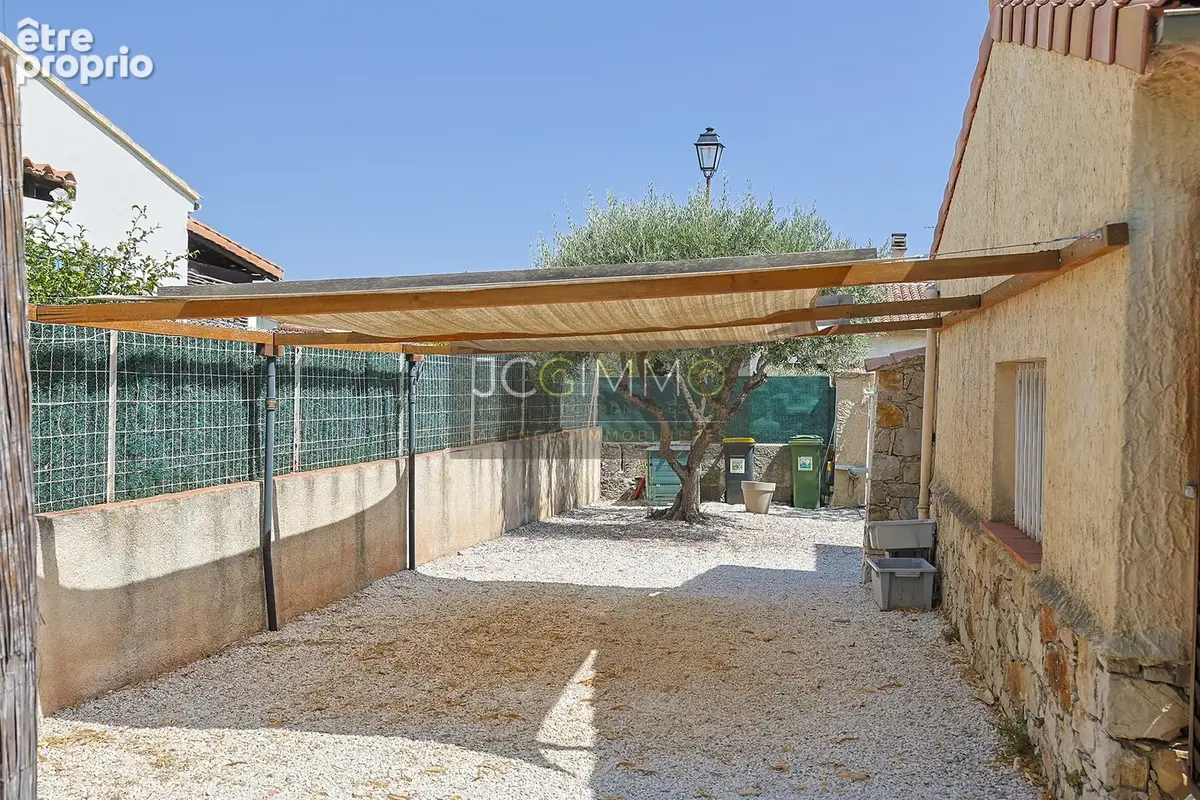 Maison T5 de 119m2 en très bon état - photo 24
