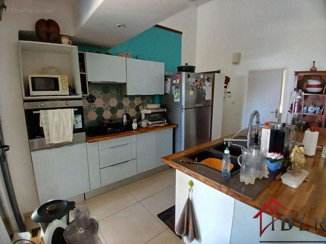 A vendre Charmante villa F4/5 de 133 m2 sur terrain arboré d - photo 7