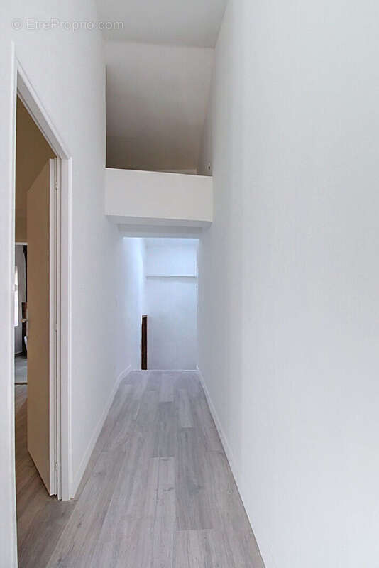 Appartement à LORGUES